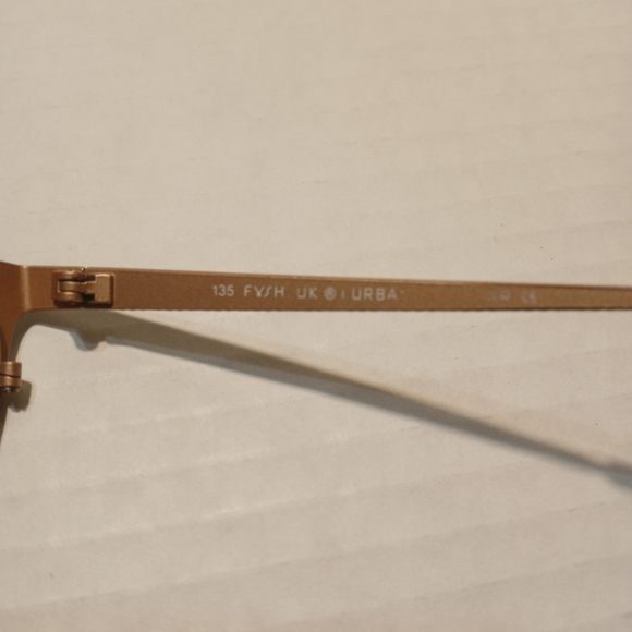 FYSH UK eyeglasses main image 2